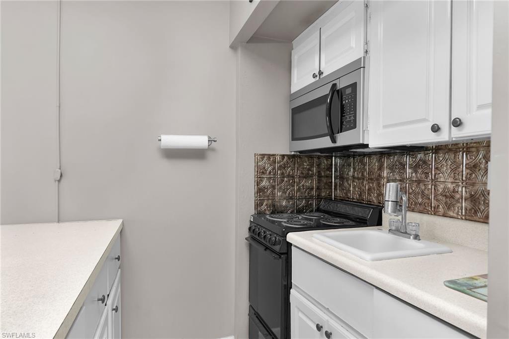 130 Collier Blvd A3 Property Photo 9