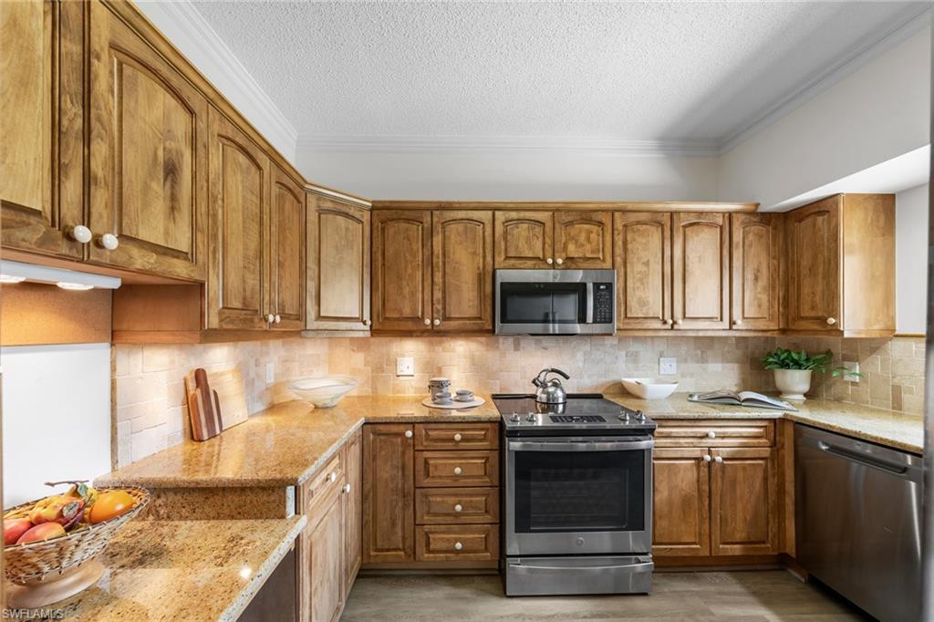 405 Arbor Lake Dr 4-103 Property Photo 17