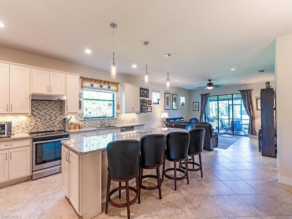 11810 Darcy Pl Property Photo 2