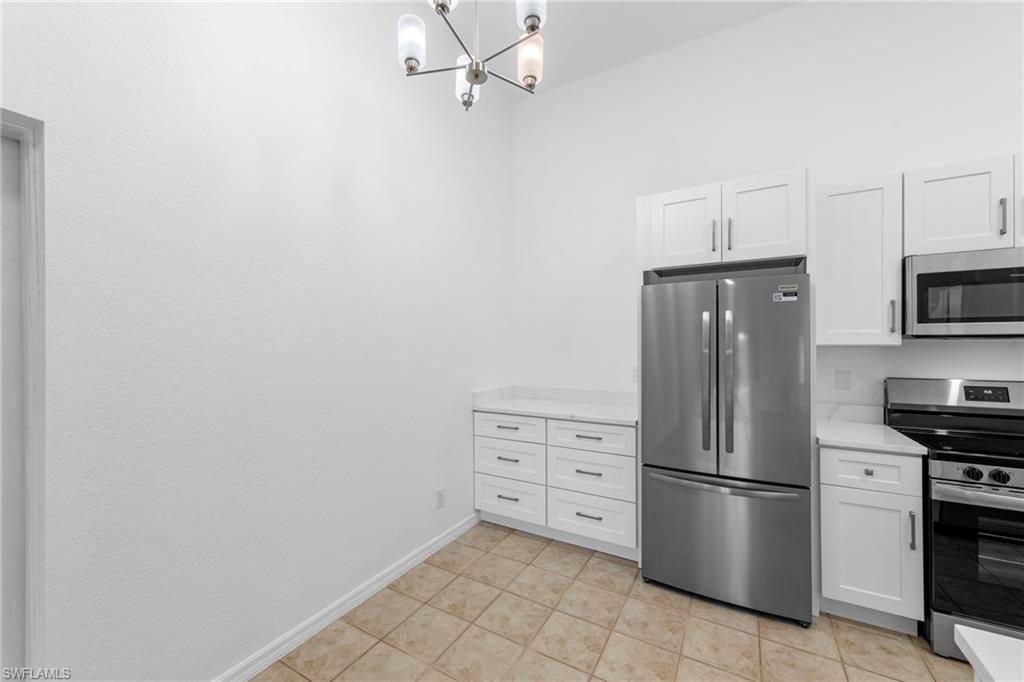 27123 Matheson Ave 206 Property Photo 6
