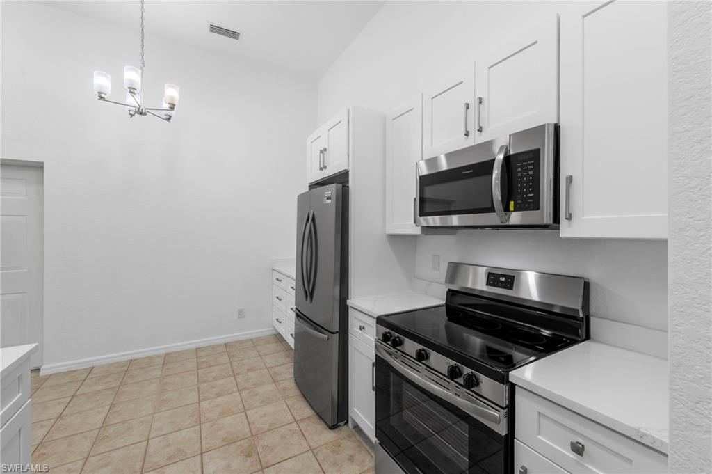 27123 Matheson Ave 206 Property Photo 9