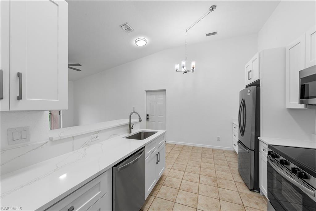 27123 Matheson Ave 206 Property Photo 10
