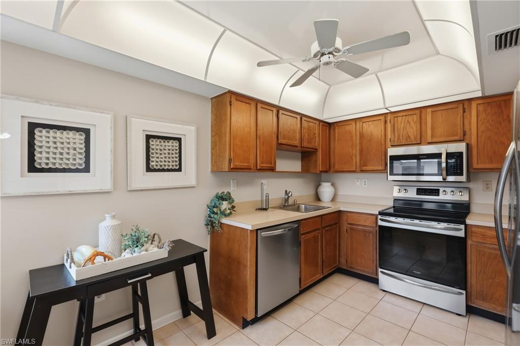 1526 Mainsail Dr 3 Property Photo 11