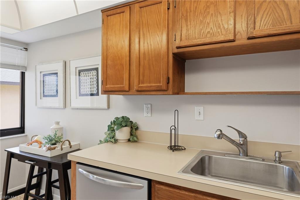 1526 Mainsail Dr 3 Property Photo 12