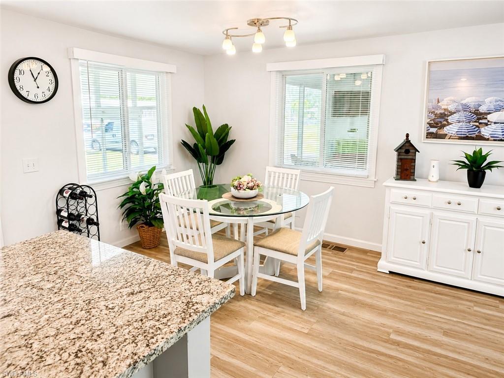 67 Sturbridge Ln Property Photo 16