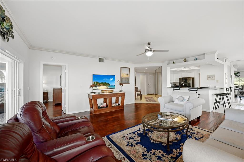 6260 Bellerive Ave 404 Property Photo 19