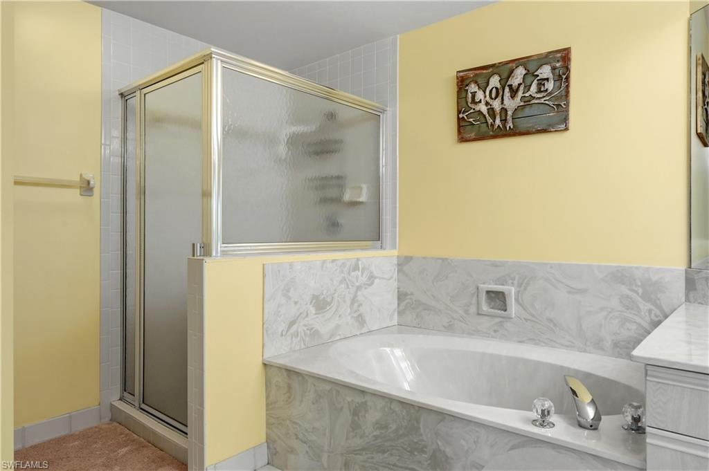 6260 Bellerive Ave 404 Property Photo 34