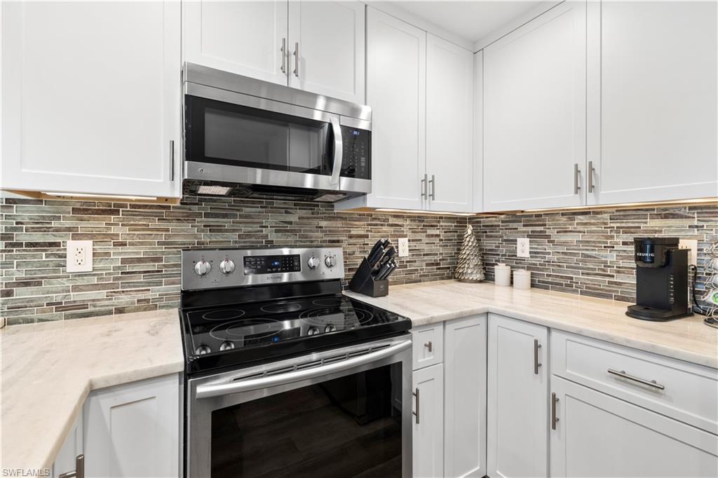 9101 Vanderbilt Dr 302 Property Photo 6
