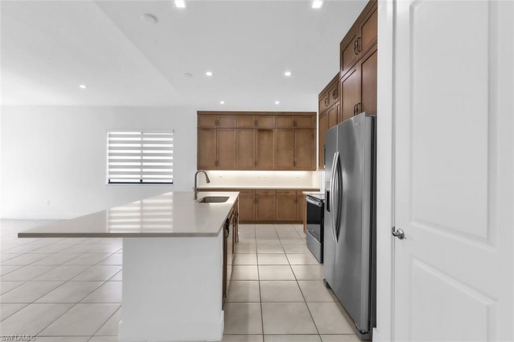 4881 Gambero Way Property Photo 14