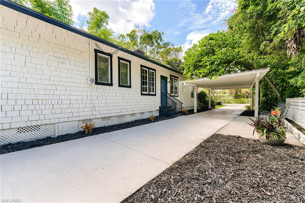 10811 Dean St Property Photo 31