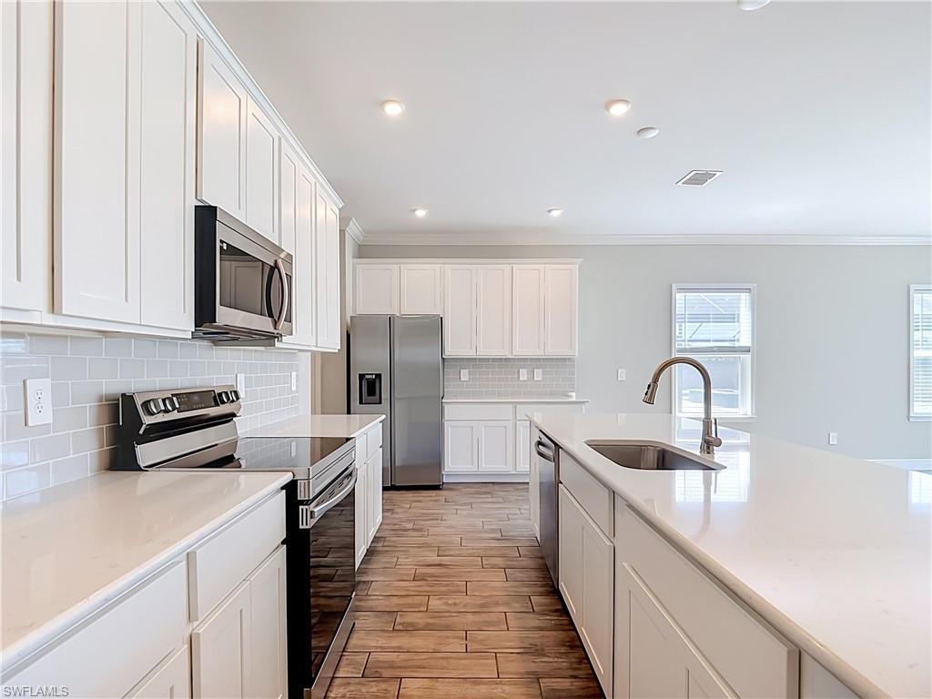 8792 Cascade Price Cir Property Photo 7