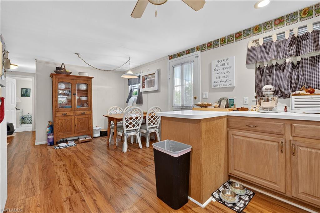 9044 Somerset Ln Property Photo 11