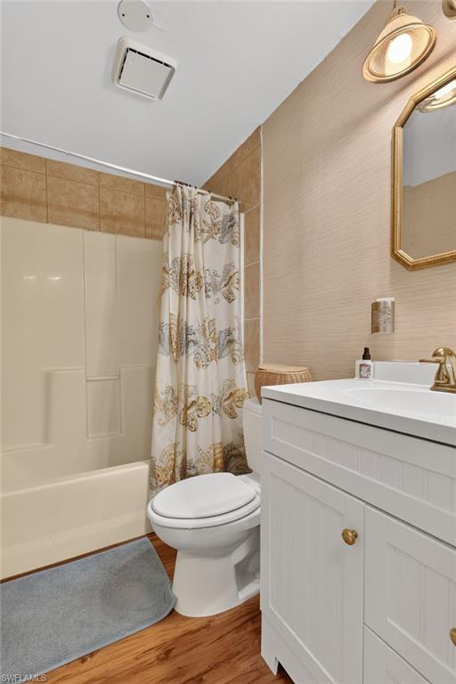 9044 Somerset Ln Property Photo 18