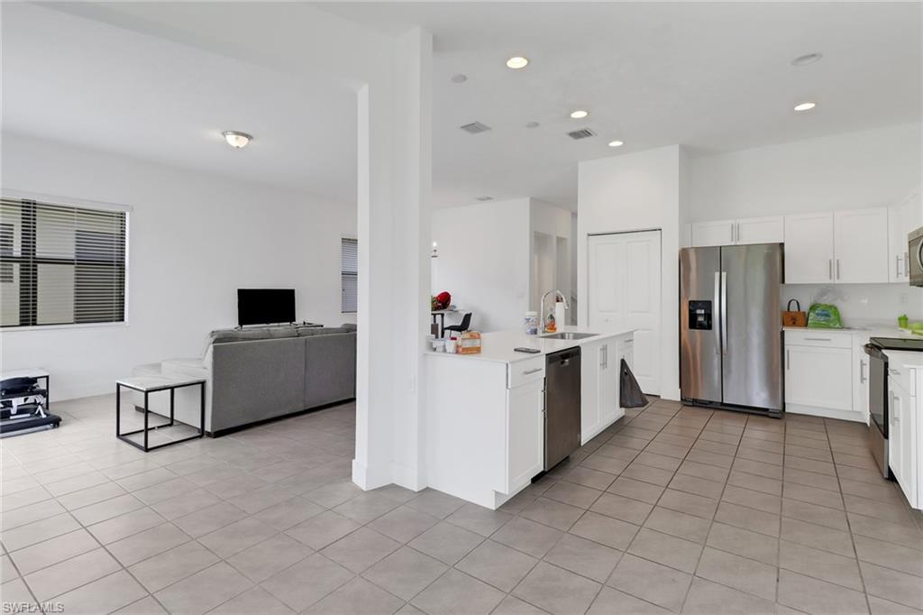 5504 Agostino Way Property Photo 10