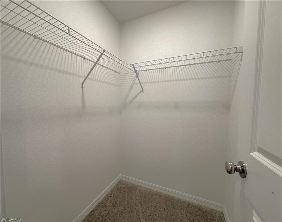 28521 Sweet Meadow Dr Property Photo 15