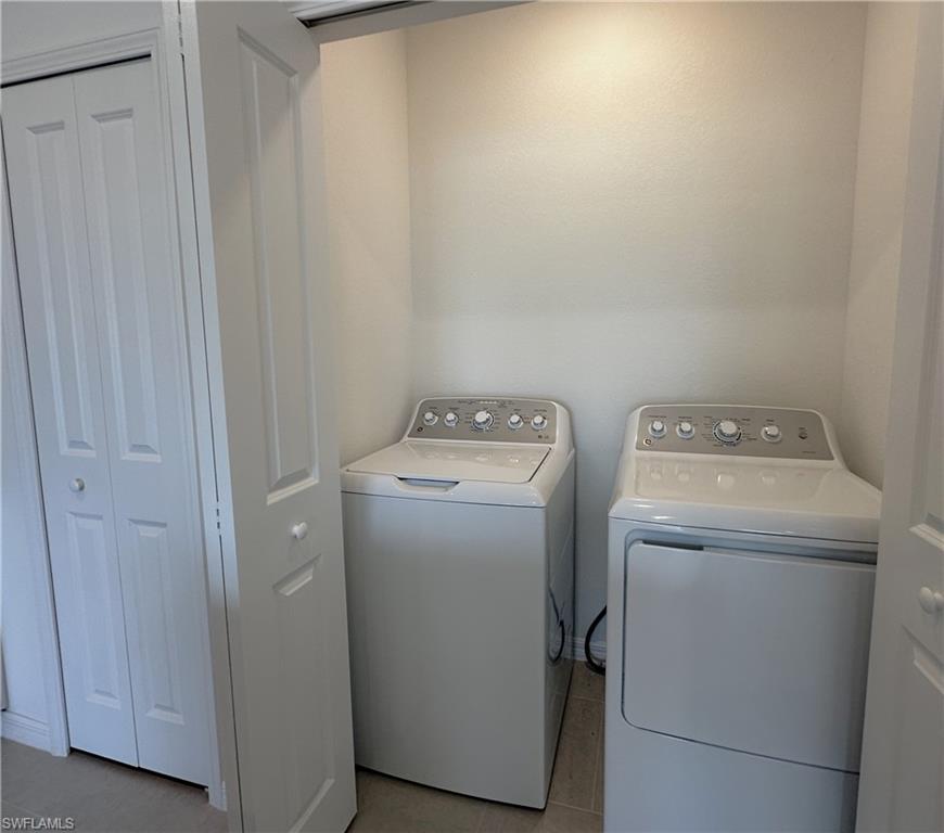 28521 Sweet Meadow Dr Property Photo 23
