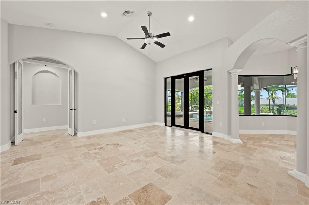506 32nd Pl Property Photo 9