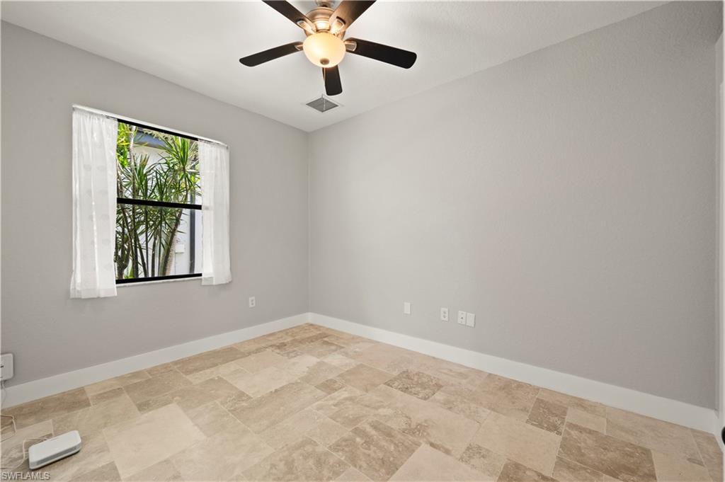 506 32nd Pl Property Photo 26