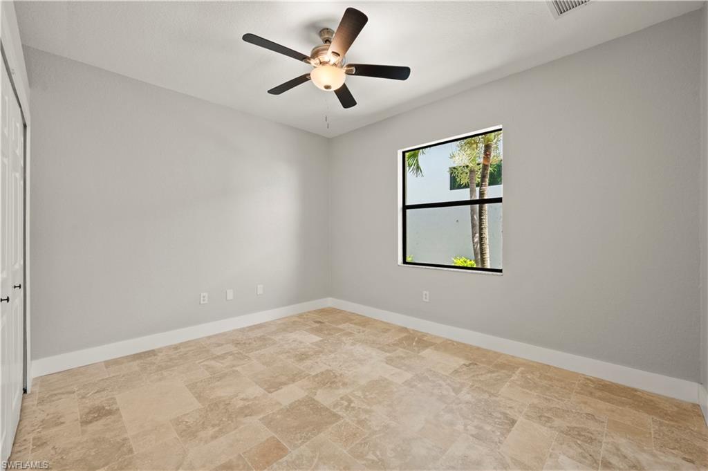 506 32nd Pl Property Photo 29