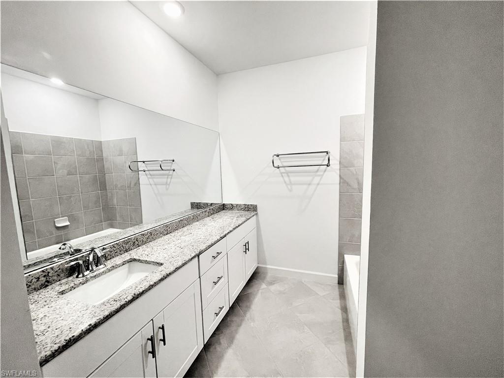 14243 Pine Lodge Ln Property Photo 13