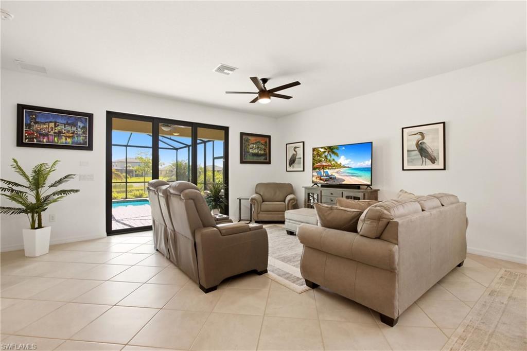 14641 Palamos Cir Property Photo 6