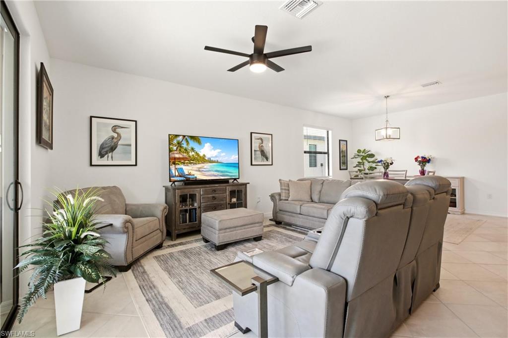 14641 Palamos Cir Property Photo 7