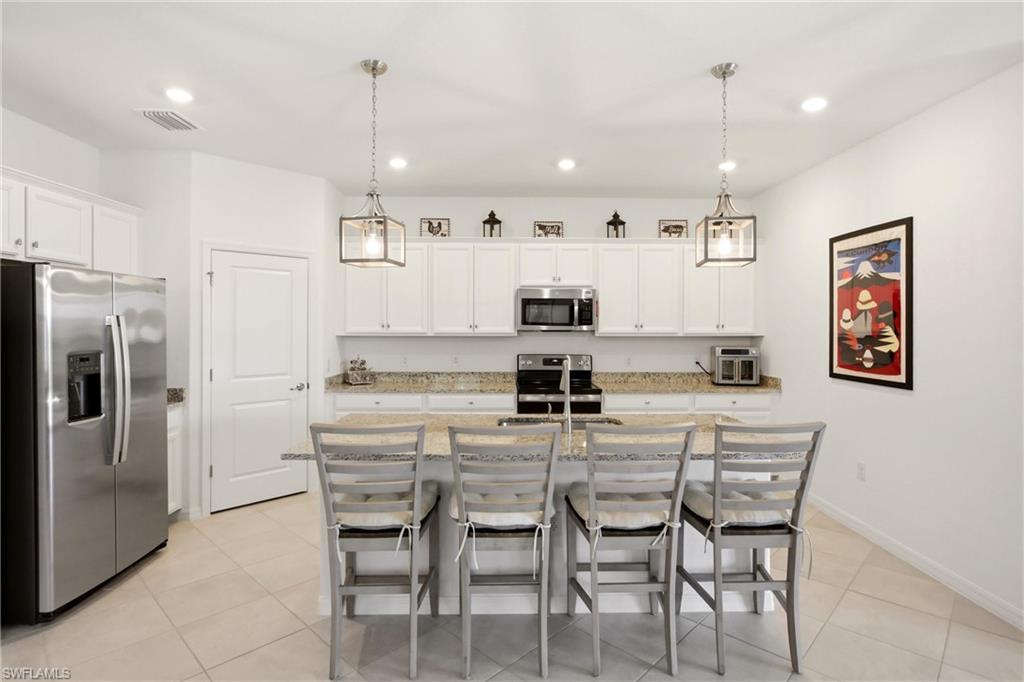 14641 Palamos Cir Property Photo 9