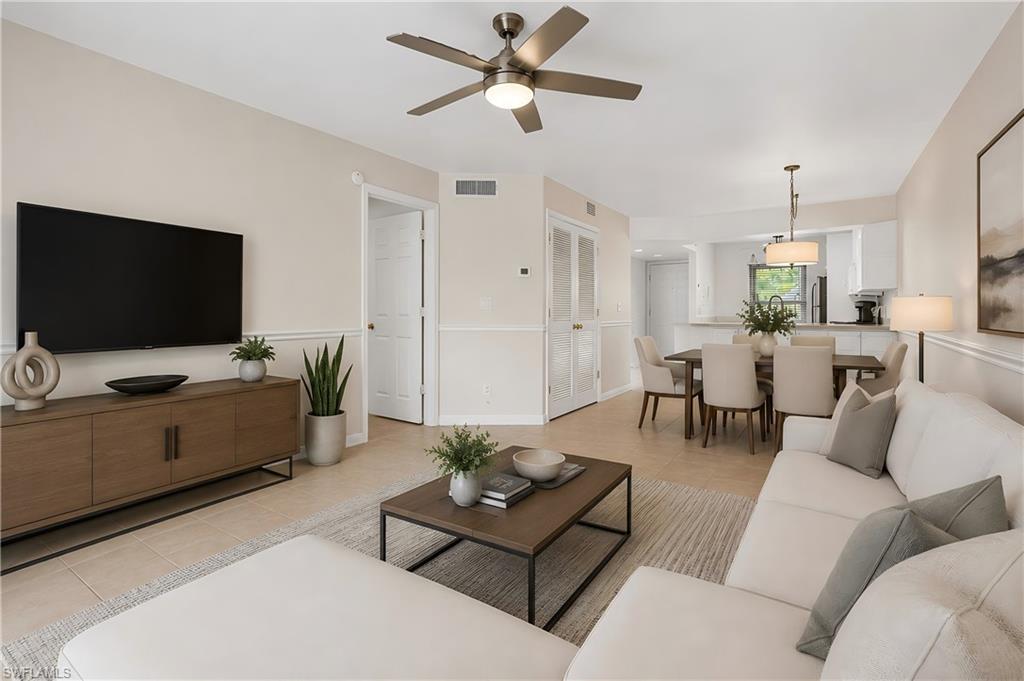 1385 Mainsail Dr 1802 Property Photo 4