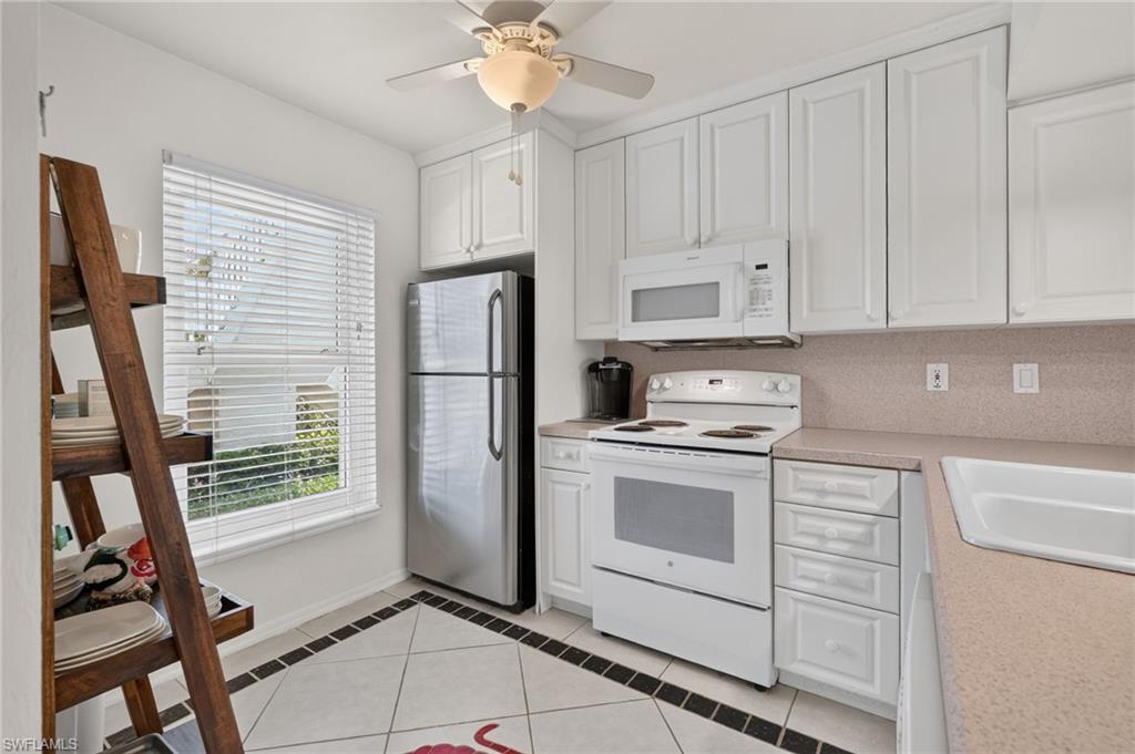 1385 Mainsail Dr 1802 Property Photo 9