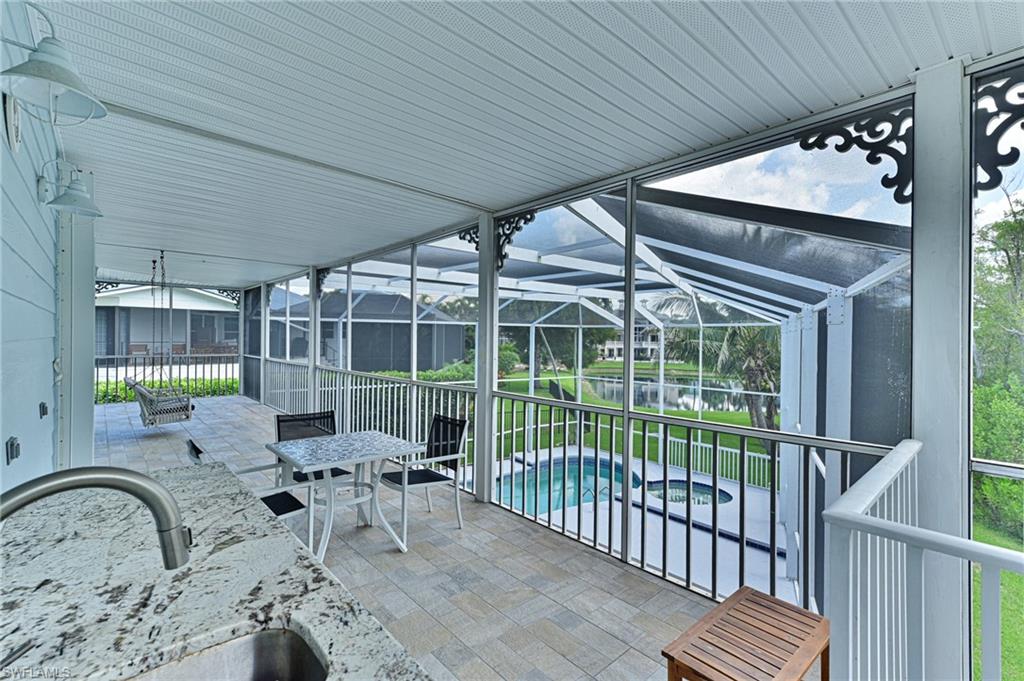 200 Topanga Dr Property Photo 23