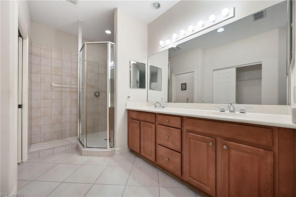 1626 Tarpon Bay Dr S 202 Property Photo 23