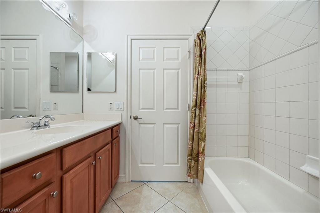 1626 Tarpon Bay Dr S 202 Property Photo 34