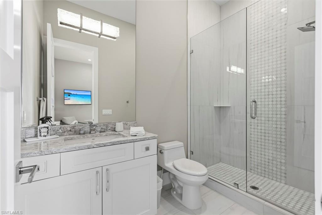 888 10th Ave S Property Photo 33