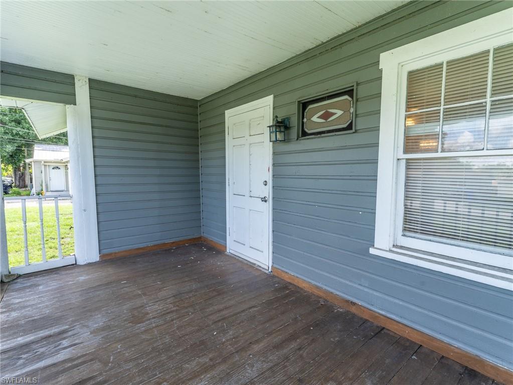 3802 Seminole Ave Property Photo 9