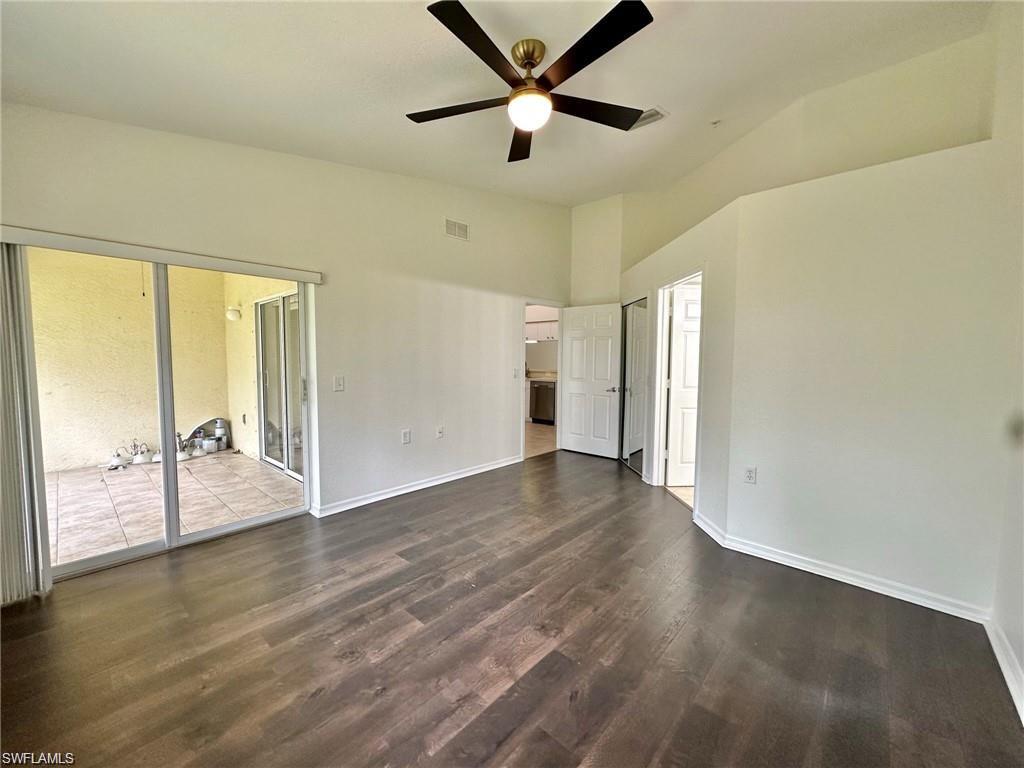 25735 Lake Amelia Way 203 Property Photo 11