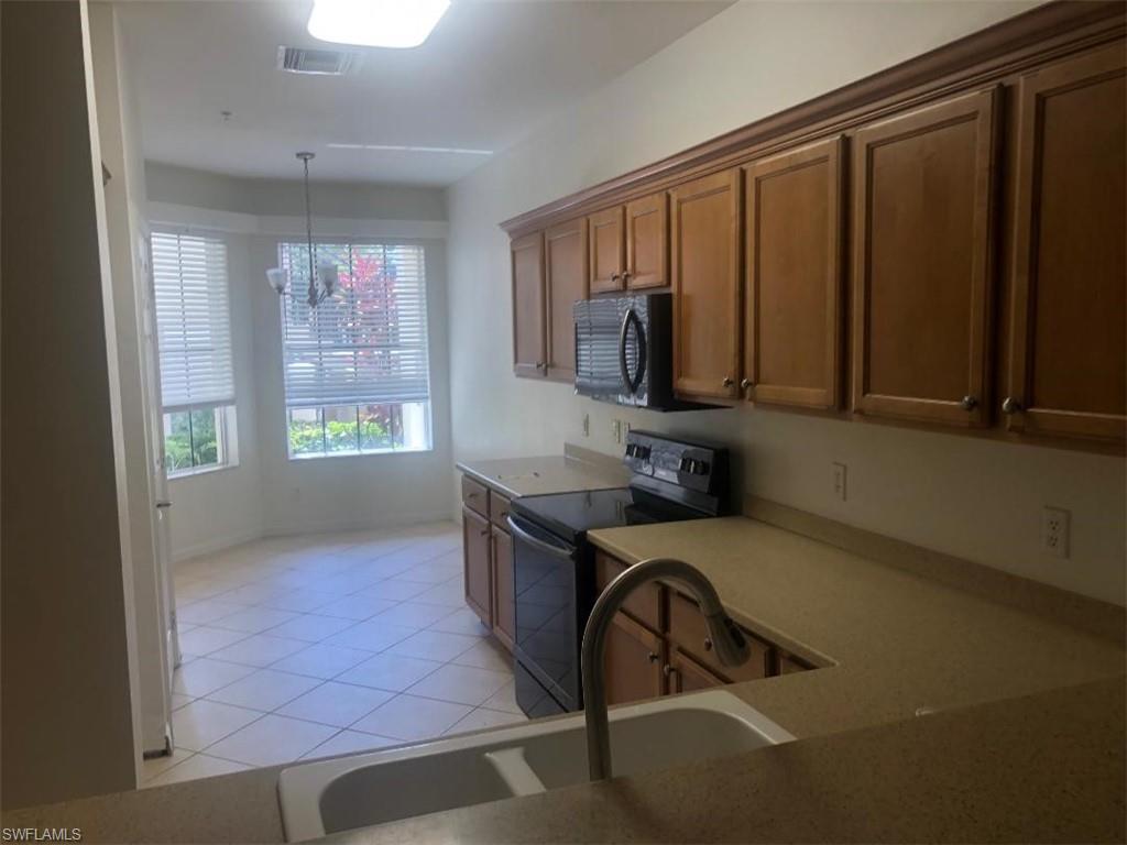 12015 Matera Ln 104 Property Photo 11
