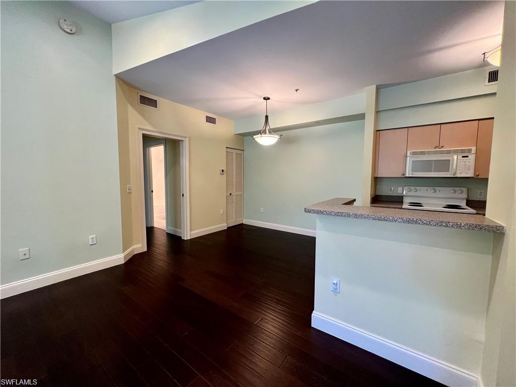 1160 Reserve Way 207 Property Photo 5
