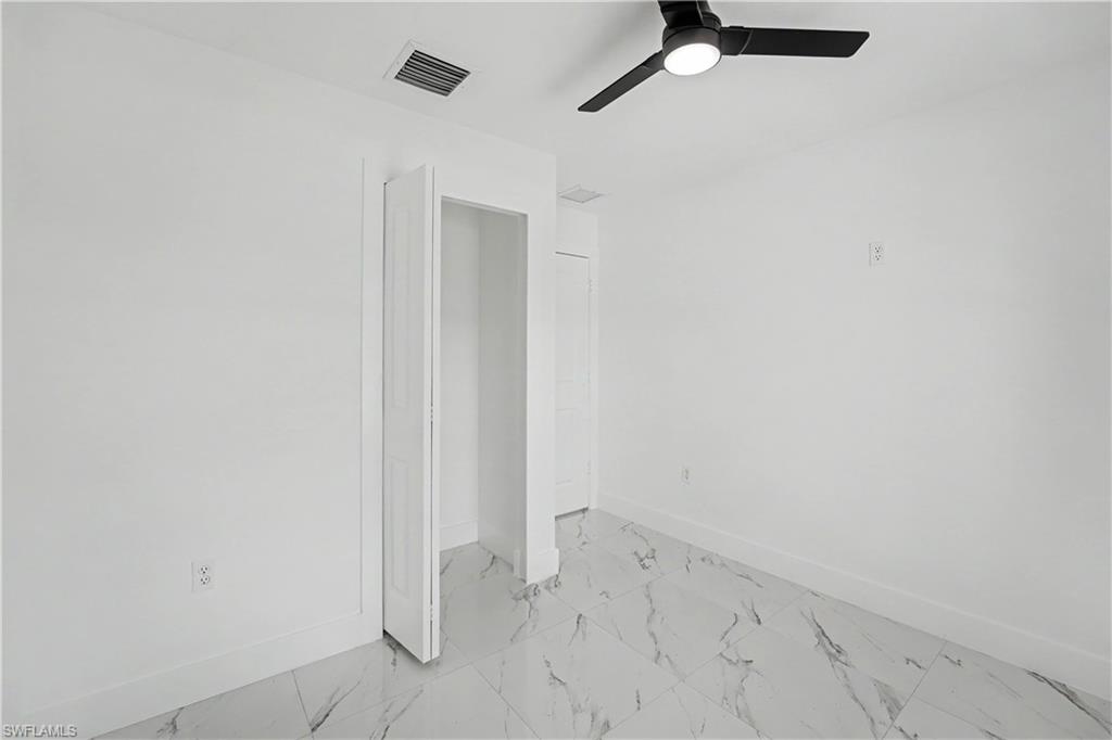 1216 Cordoba St E Property Photo 10