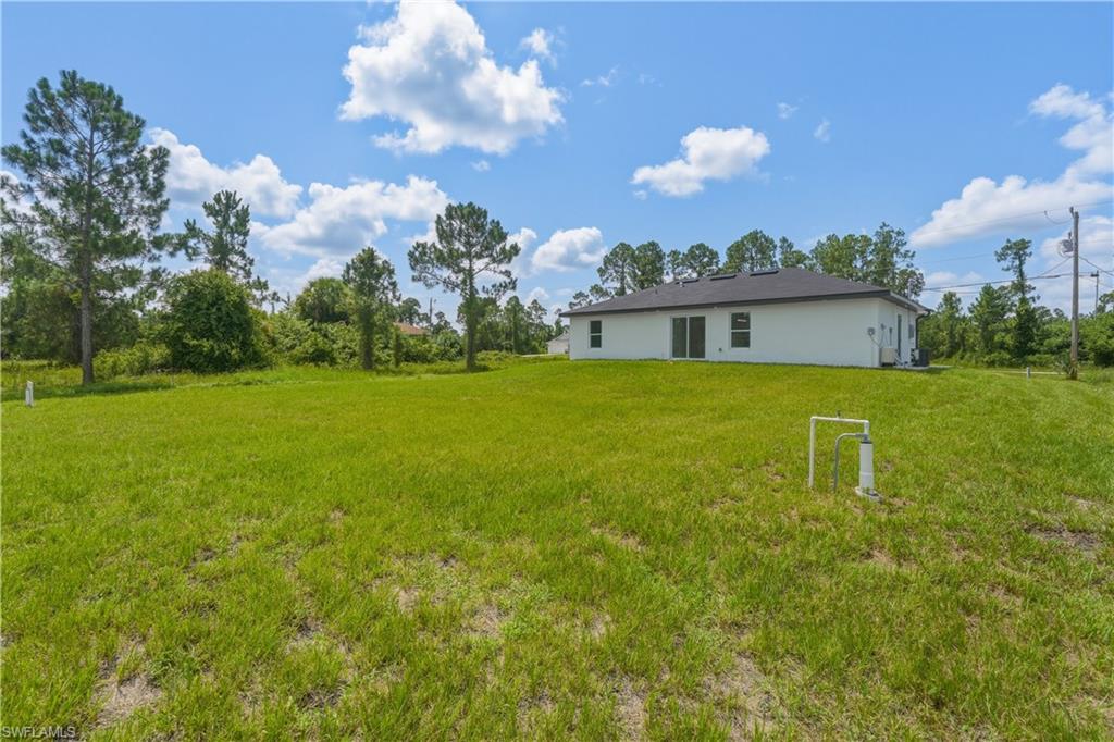 1216 Cordoba St E Property Photo 12