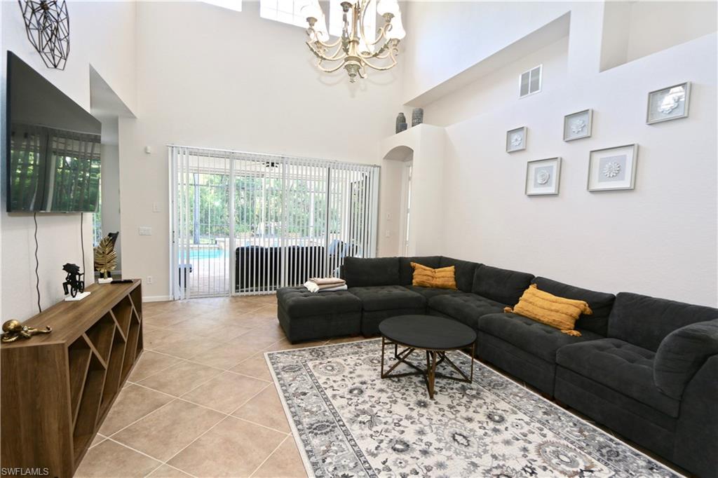 15578 Vallecas Ln Property Photo 11