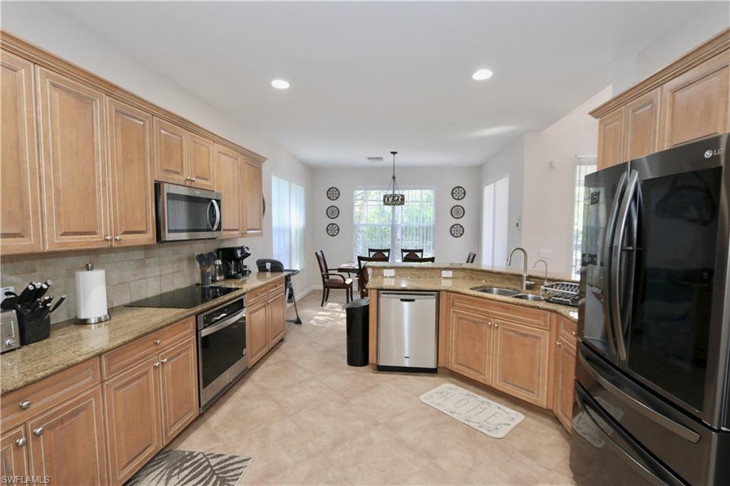 15578 Vallecas Ln Property Photo 12