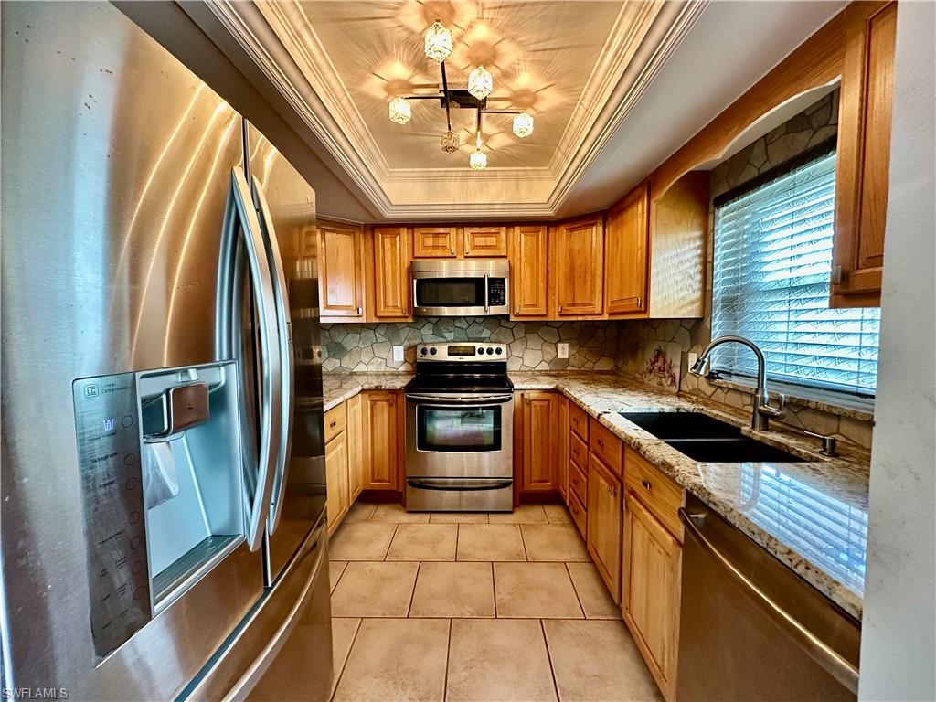 5467 Rattlesnake Hammock Rd C207 Property Photo 6