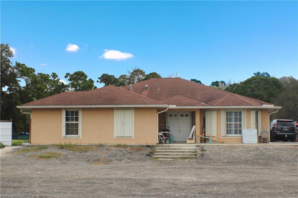 355 Lindero St Property Photo 6