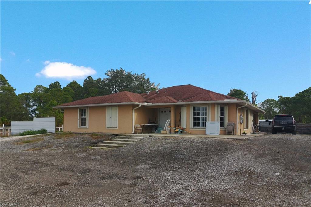 355 Lindero St Property Photo 7
