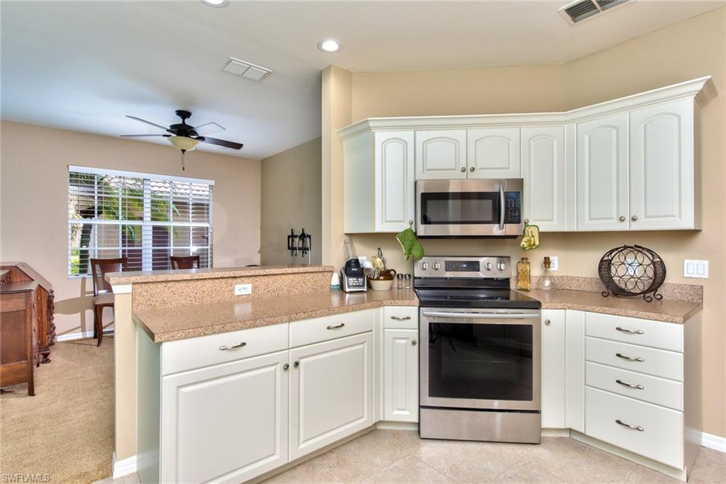 20081 Seagrove St 902 Property Photo 8