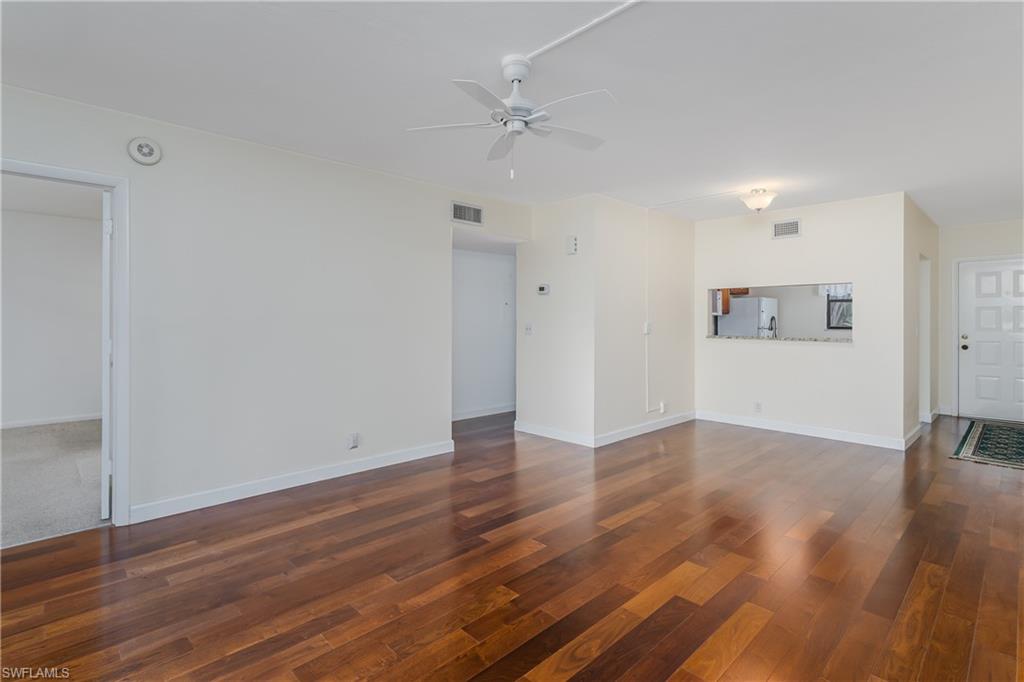 1733 Courtyard Way B103 Property Photo 11