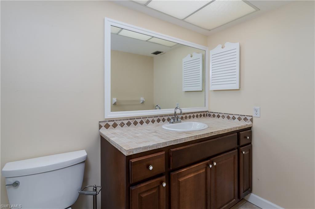 1733 Courtyard Way B103 Property Photo 21