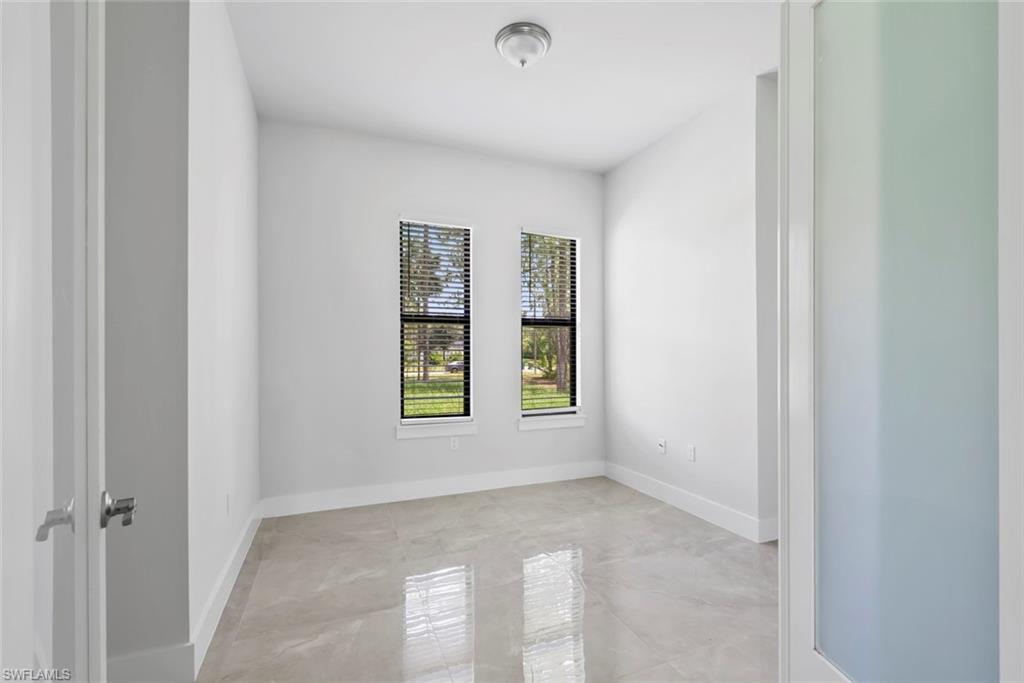 1412 22nd Ave Ne Property Photo 16