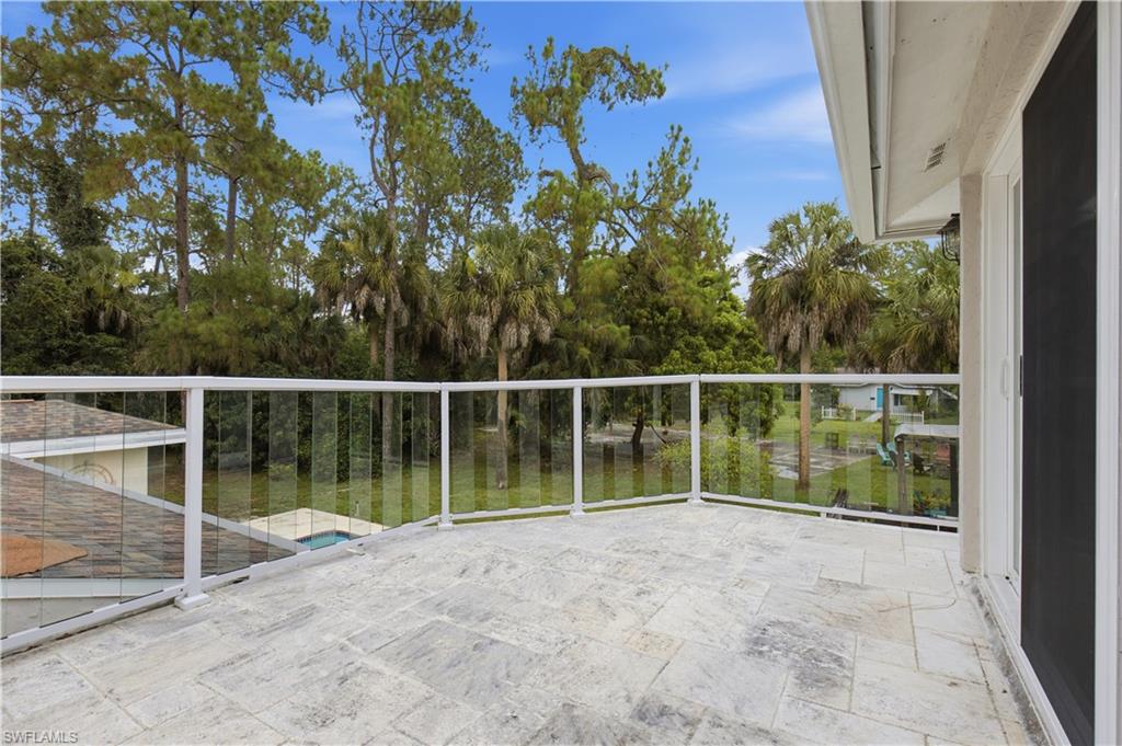 150 Logan Blvd N Property Photo 24