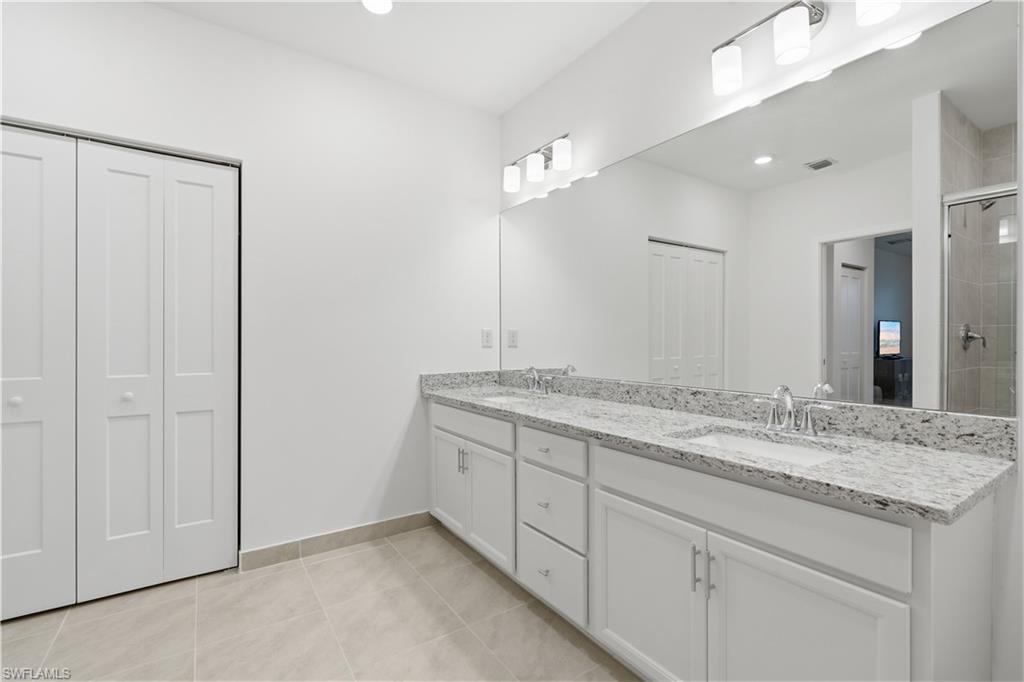 26401 Coco Cay Cir 201 Property Photo 16